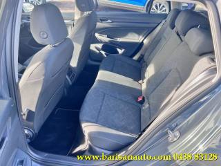 VOLKSWAGEN Golf Variant usata, con Autoradio