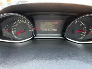 PEUGEOT 308 usata, con Autoradio