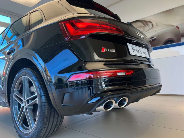 AUDI SQ5 usata, con Regolazione elettrica sedili