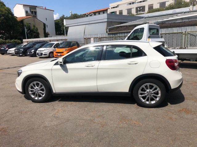 MERCEDES-BENZ GLA 180 usata, con Controllo trazione