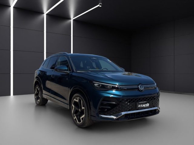 VOLKSWAGEN Tiguan usata, con Boardcomputer