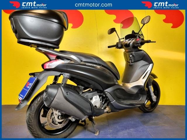 PIAGGIO Beverly 350 usata 3