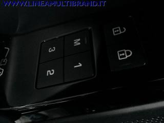 LAND ROVER Range Rover Velar usata, con Controllo trazione