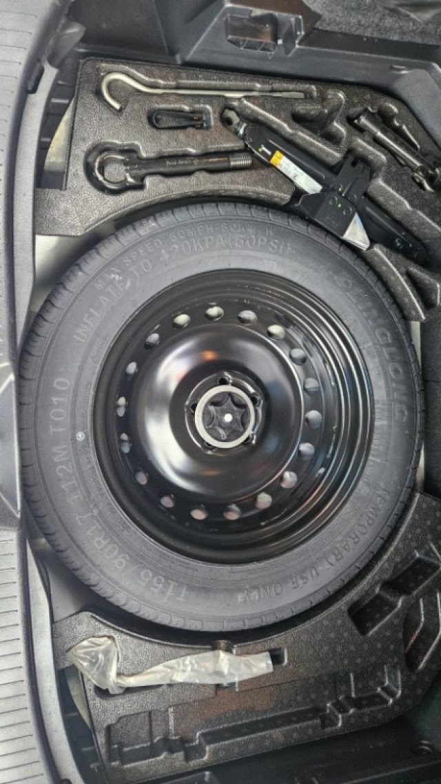 NISSAN Qashqai usata, con Vetri oscurati