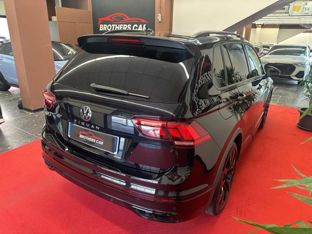 VOLKSWAGEN Tiguan usata, con Cerchi in lega