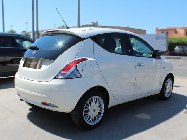 LANCIA Ypsilon usata, con Airbag Passeggero