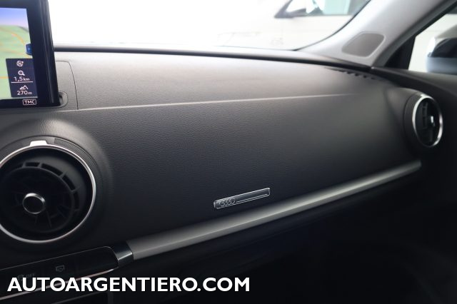 AUDI A3 usata, con Fendinebbia