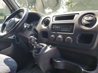 OPEL Movano usata, con Autoradio