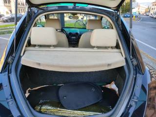 VOLKSWAGEN New Beetle usata, con Volante in pelle
