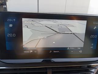 PEUGEOT 3008 usata, con Telecamera per parcheggio assistito