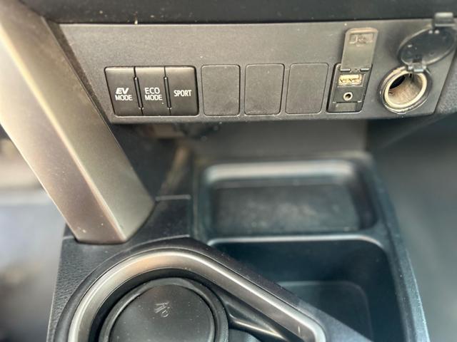 TOYOTA RAV 4 MY23 usata 21