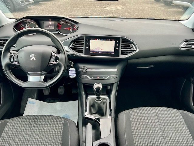PEUGEOT 308 usata, con Chiusura centralizzata