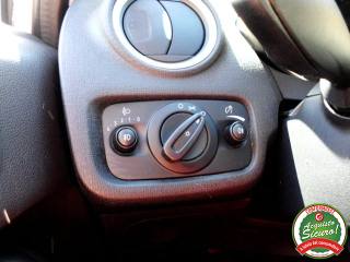 FORD Fiesta usata, con USB