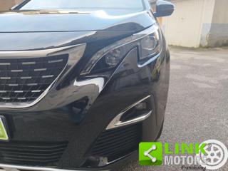 PEUGEOT 5008 usata, con Boardcomputer