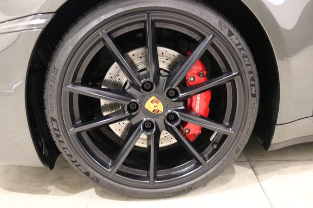 PORSCHE 992 usata, con Boardcomputer