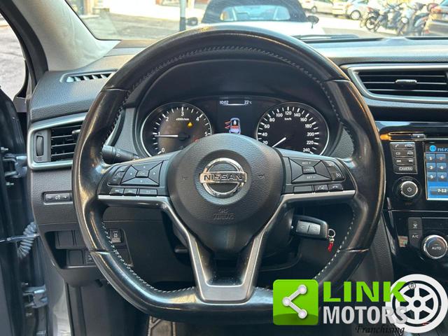 NISSAN Qashqai usata, con Boardcomputer