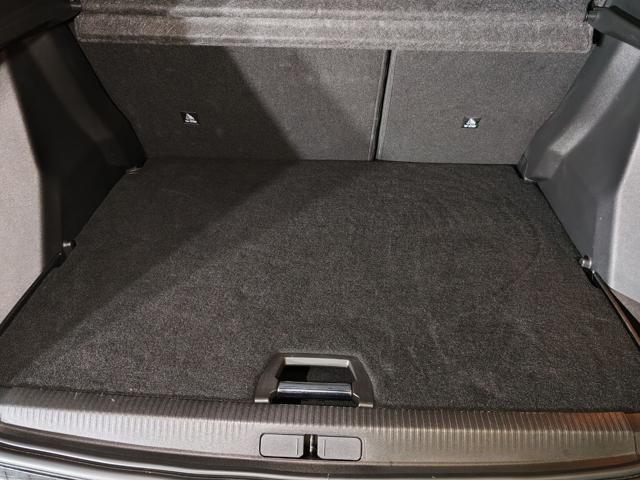 PEUGEOT 2008 usata, con Park Distance Control