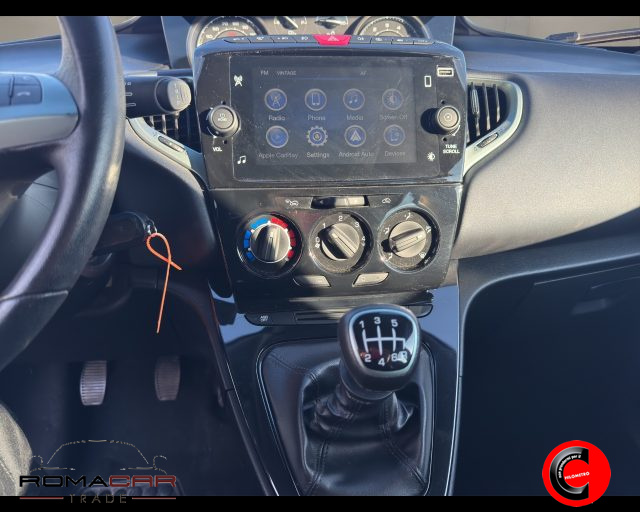 LANCIA Ypsilon usata, con Airbag testa