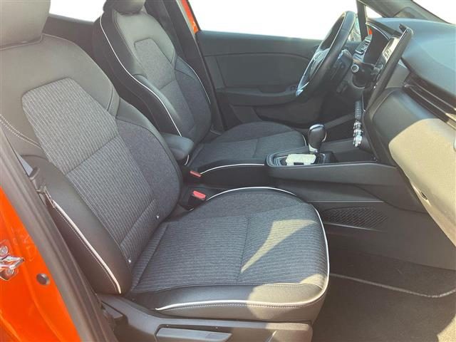 RENAULT Clio usata, con Controllo automatico clima