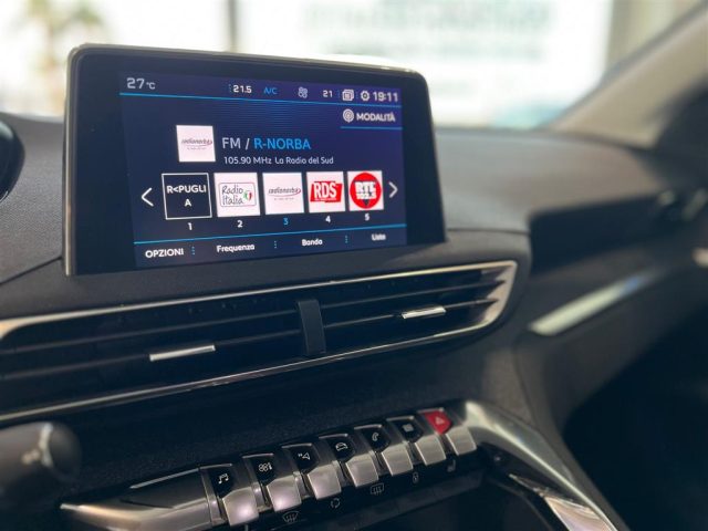 PEUGEOT 3008 usata, con Sedili riscaldati