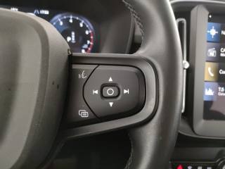 VOLVO XC40 usata, con Sensori di parcheggio posteriori