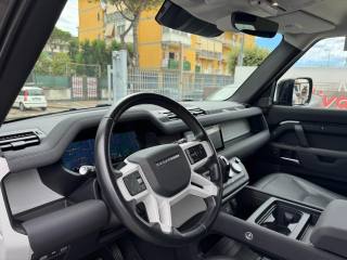 LAND ROVER Defender usata, con Autoradio digitale