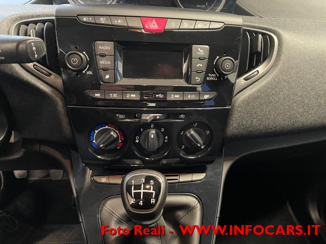 LANCIA Ypsilon usata, con Volante multifunzione