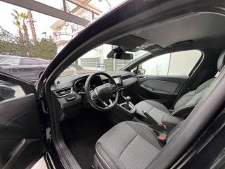 RENAULT Clio usata, con Autoradio digitale