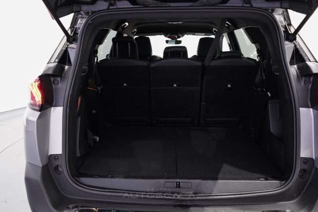 PEUGEOT 5008 usata 47
