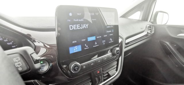 FORD Fiesta usata, con Apple CarPlay