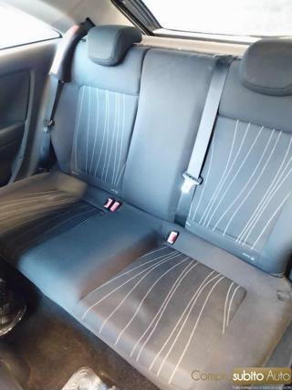 OPEL Corsa usata, con ESP