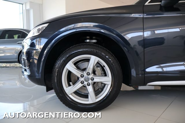 AUDI Q5 usata, con Autoradio digitale