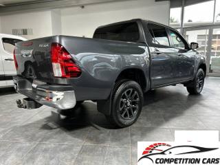 TOYOTA Hilux usata, con Autoradio
