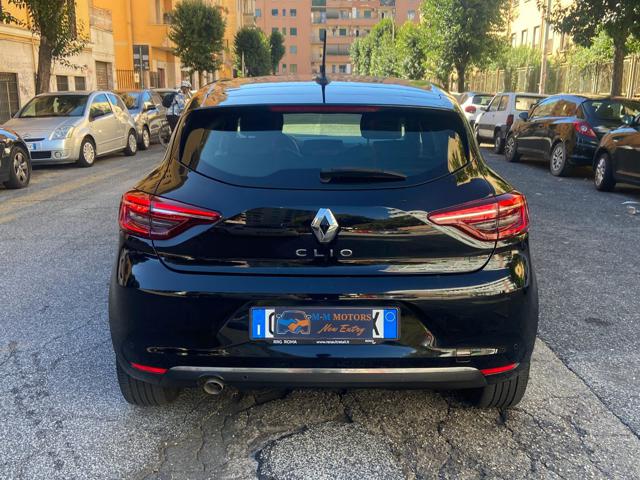 RENAULT Clio usata, con Autoradio