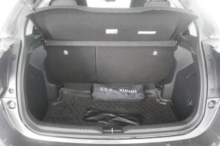 TOYOTA Yaris usata 5