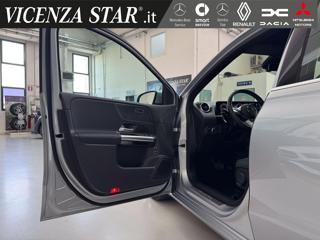 MERCEDES-BENZ B 200 usata, con Touch screen