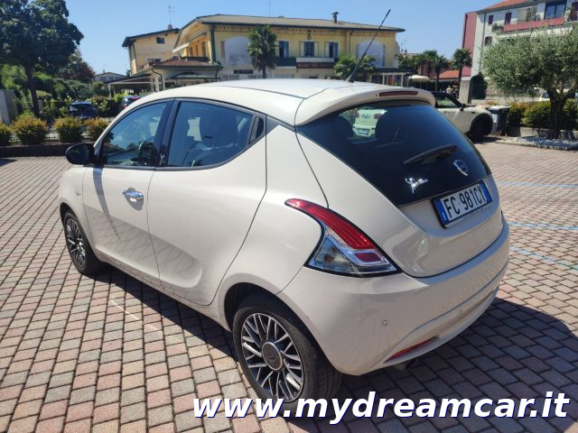 LANCIA Ypsilon usata, con Climatizzatore