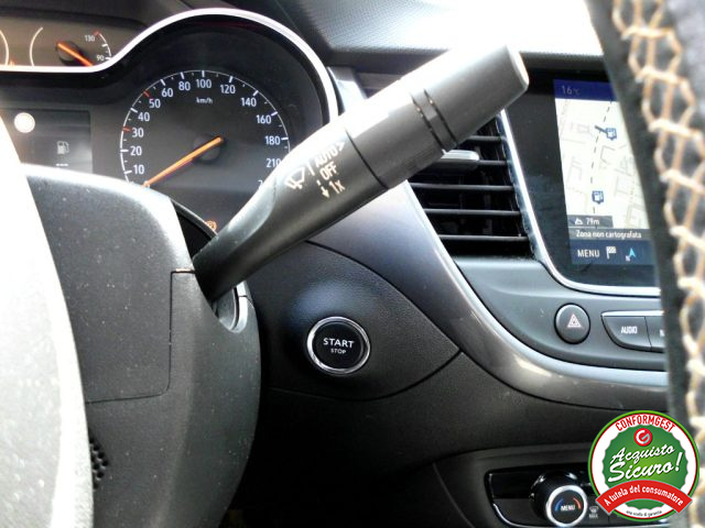 OPEL Crossland X usata, con MP3
