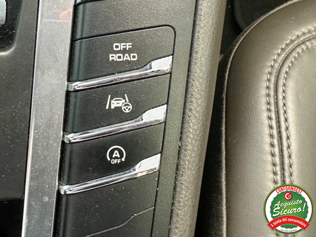 PORSCHE Macan usata, con Controllo trazione