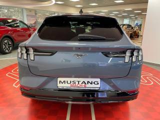 FORD Mustang Mach-E usata, con Controllo trazione
