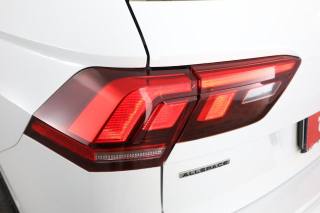VOLKSWAGEN Tiguan Allspace usata 9