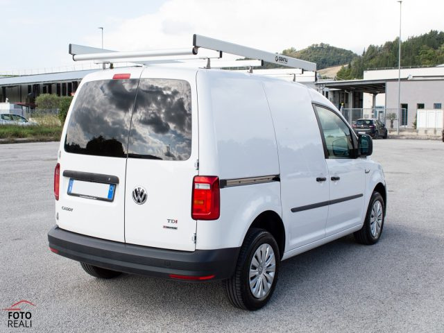 VOLKSWAGEN Caddy usata, con Autoradio