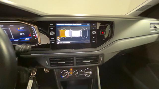 VOLKSWAGEN Taigo usata, con Controllo automatico clima