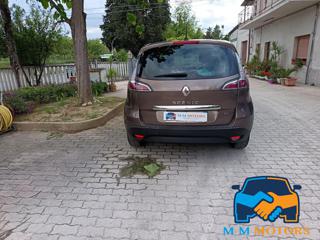 RENAULT Scenic usata, con Alzacristalli elettrici