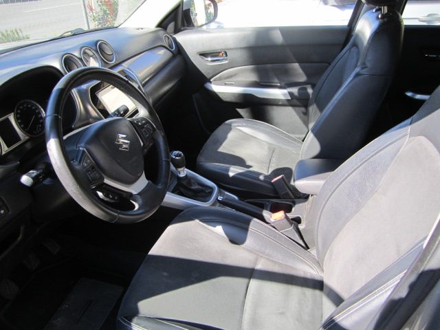 SUZUKI Vitara usata, con Boardcomputer