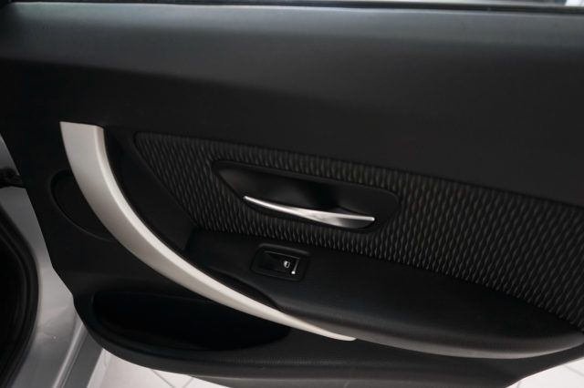 BMW 318 usata, con Monitoraggio pressione pneumatici