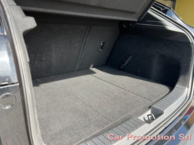 MAZDA CX-30 usata, con Park Distance Control