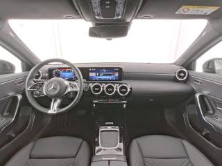 MERCEDES-BENZ A 180 usata, con Chiusura centralizzata
