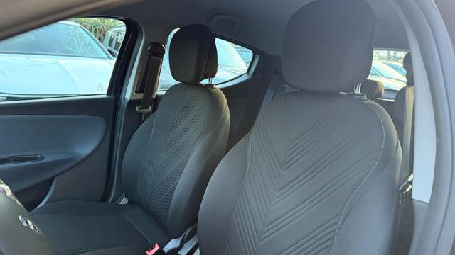 LANCIA Ypsilon usata, con Touch screen