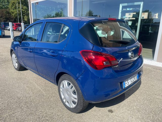 OPEL Corsa usata, con ESP